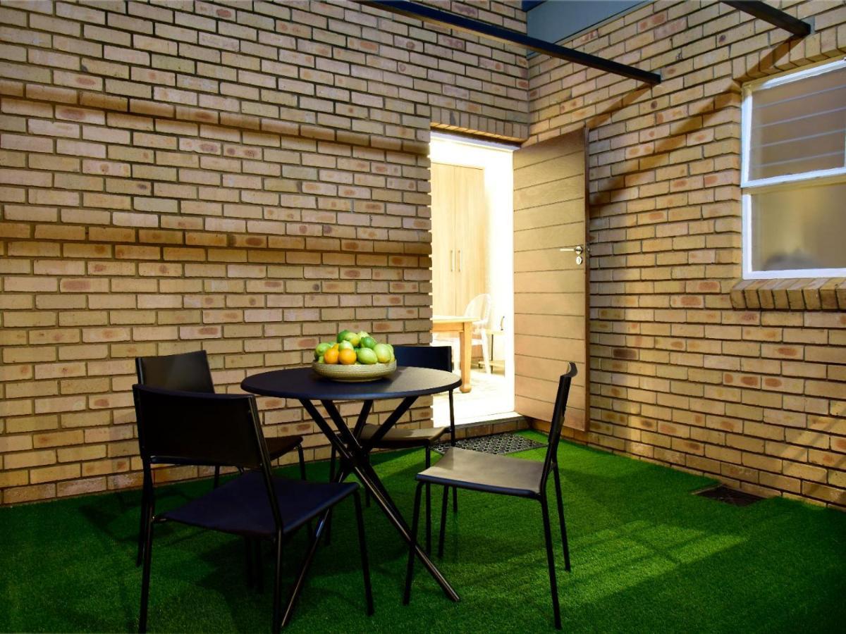 Five O'Clock Zen Boutique Guest House 逊邱伦 外观 照片