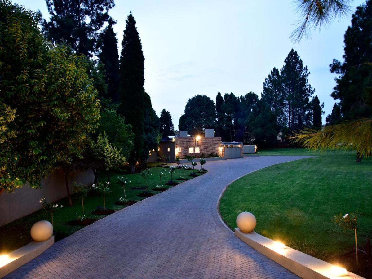 Five O'Clock Zen Boutique Guest House 逊邱伦 外观 照片