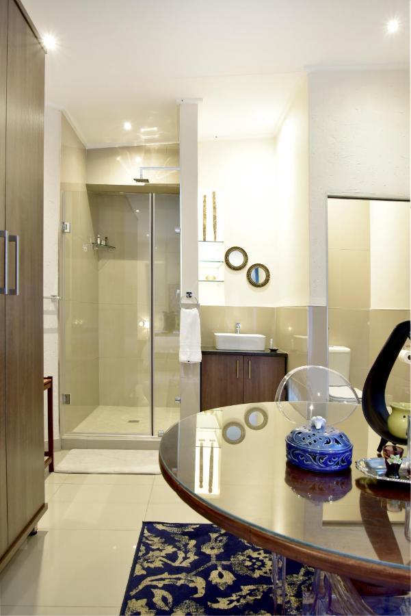 Five O'Clock Zen Boutique Guest House 逊邱伦 外观 照片