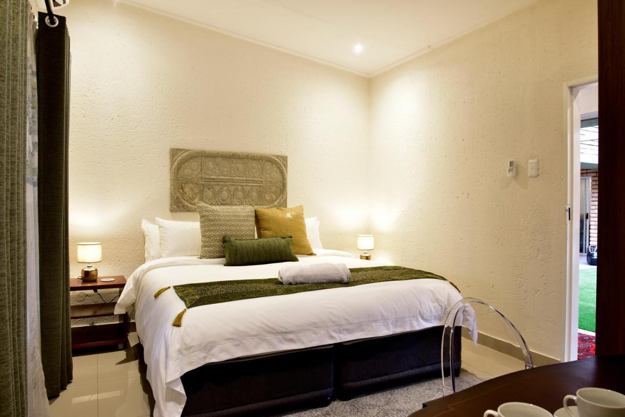 Five O'Clock Zen Boutique Guest House 逊邱伦 外观 照片